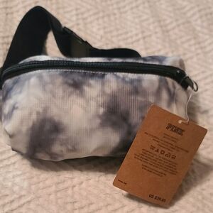 PINK Victoria's Secret Black and White Tie-Dye Fanny Pack